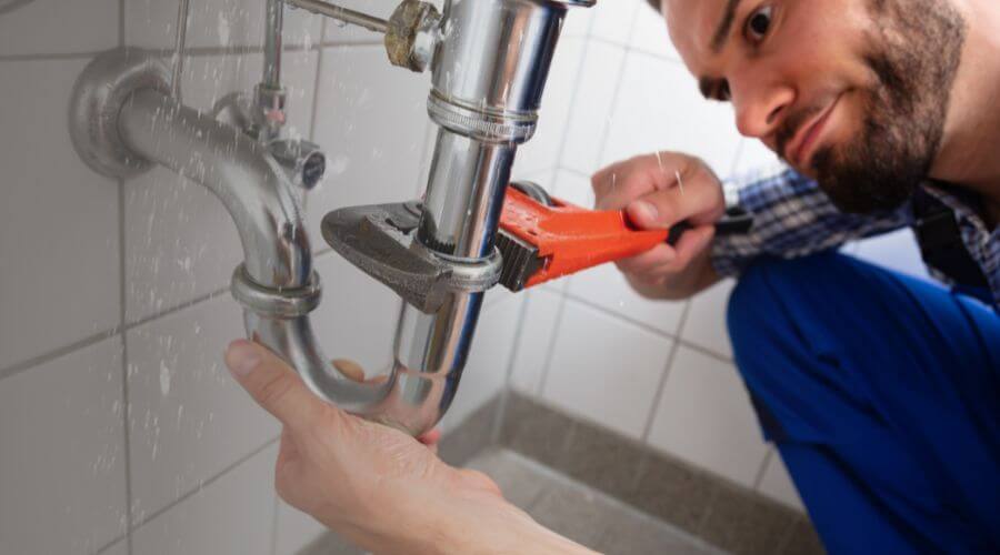 Professional same day plumber services in Le Mars, IA